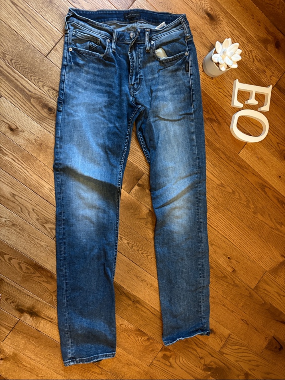 Silver Jeans Men's Slim Straight Blue Washed Jeans